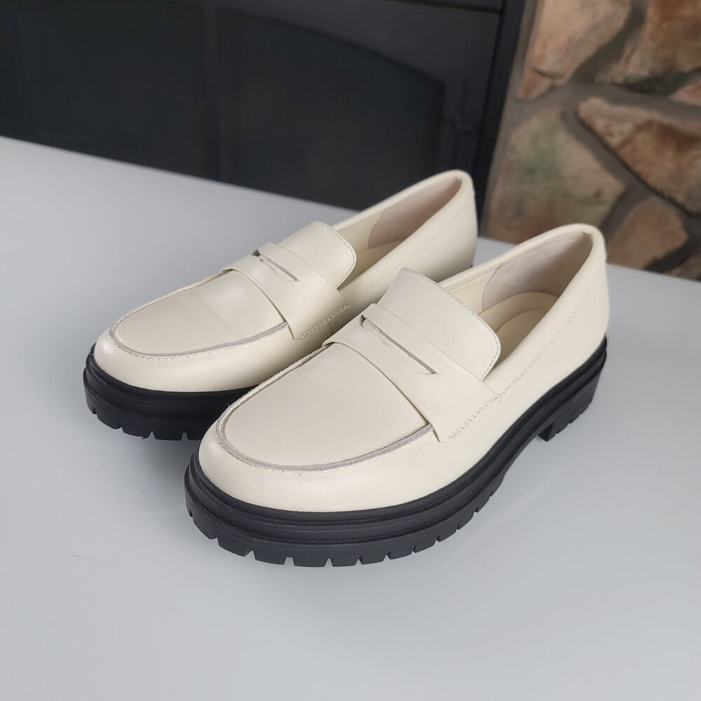 Quince Italian Leather Lug Sole Loafer in Bone, sz 9